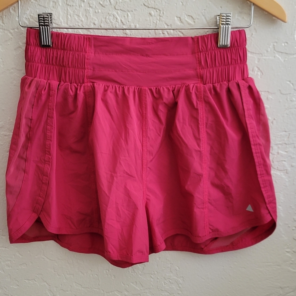 Balance Athletica The Breeze Shorts Medium